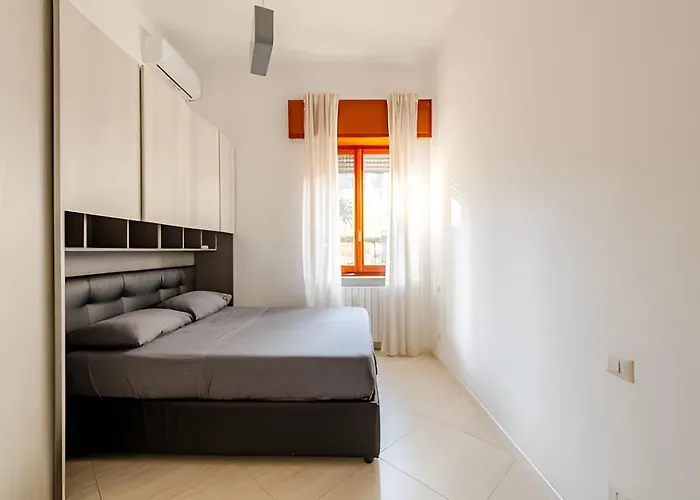 Bilocale Moderno Vicino Niguarda Apartament *